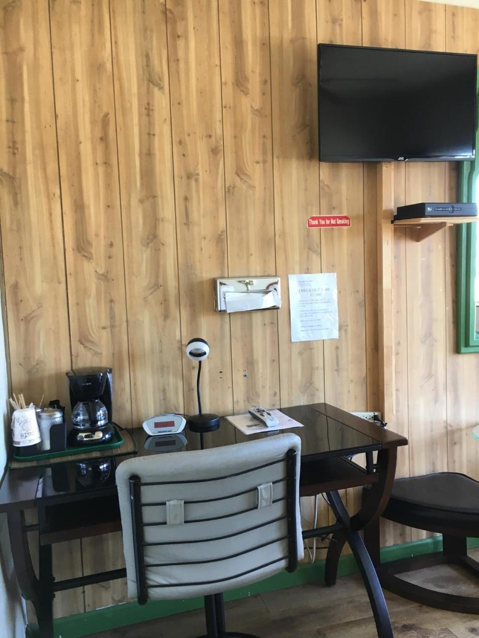 Diamond View Motel スーザンビル エクステリア 写真